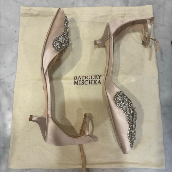 Badgley Mischa Gold, Pointed-toe embellished heels, Size 8 - Picture 5 of 8